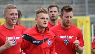 开云体育官网下载-英超球队基于位置热力图优化压迫式防守区域控制，英超球队地图分布